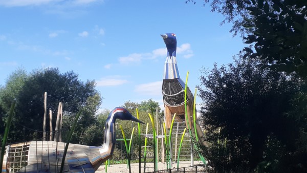 Spielplatz mit Kranich Custom